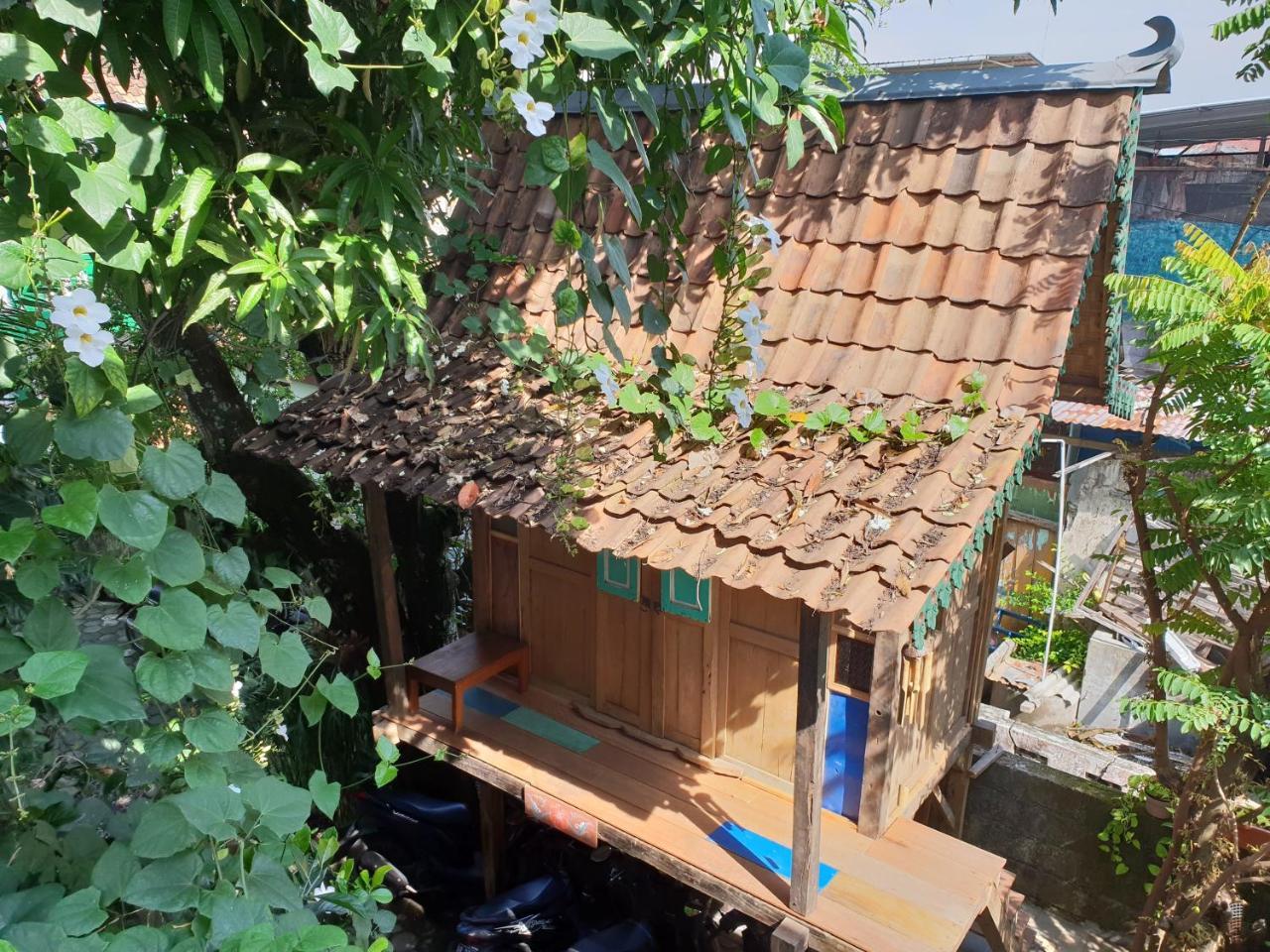 Nextdoor Homestay Yogyakarta Kültér fotó